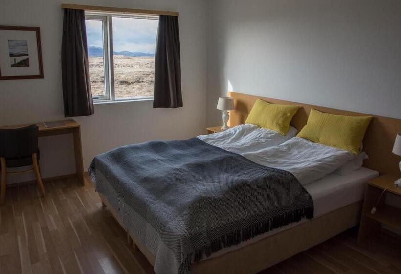 اتاق استاندارد با وان آب گرم, Lambastadir Guesthouse