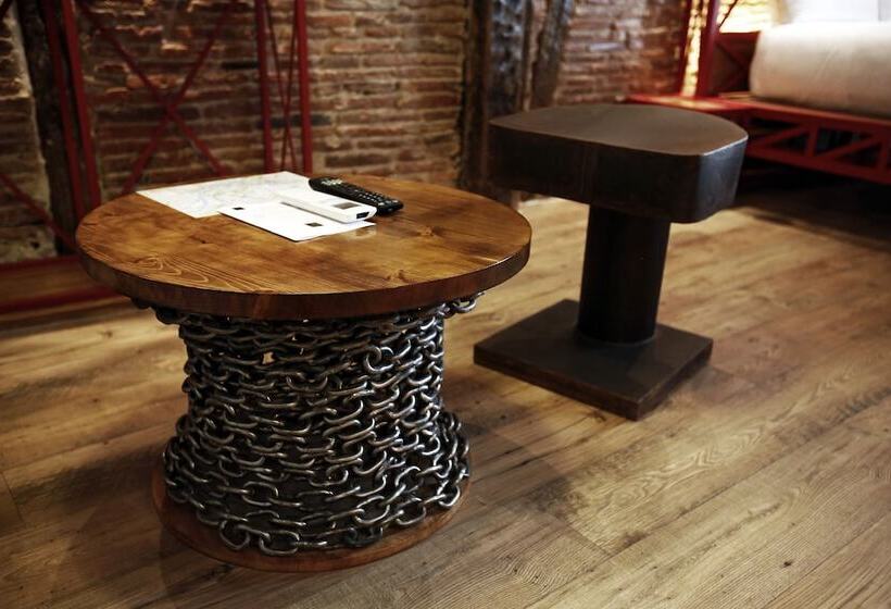 اتاق استاندارد چهار تخته, Pension Basque Boutique