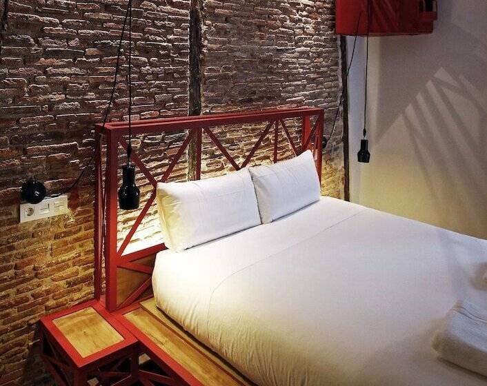 اتاق استاندارد چهار تخته, Pension Basque Boutique