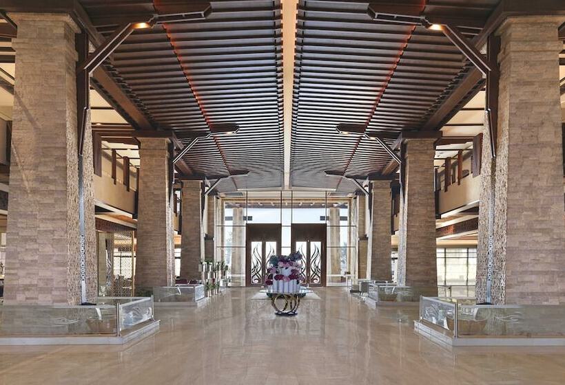 Номер Deluxe с Видом, Sofitel Dubai The Palm Resort & Spa