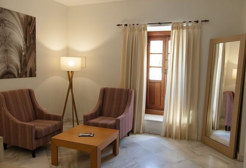 سوییت جونیور, Boutique Convento Cádiz