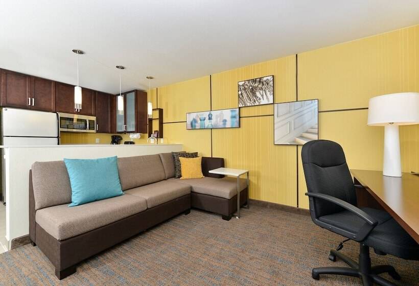Люкс 2 Спальни, Residence Inn By Marriott Des Moines Downtown