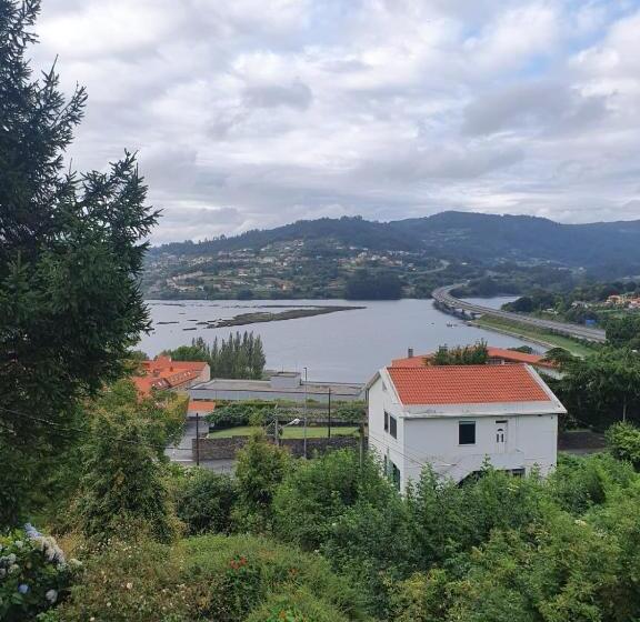 Номер Стандарт, Hostal San Cristobal   Pontedeume