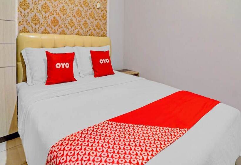 디럭스 룸, Oyo 90793 Btc Guest House Syariah