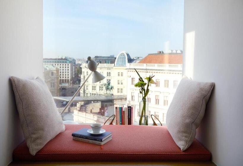 复式套房, The Guesthouse Vienna