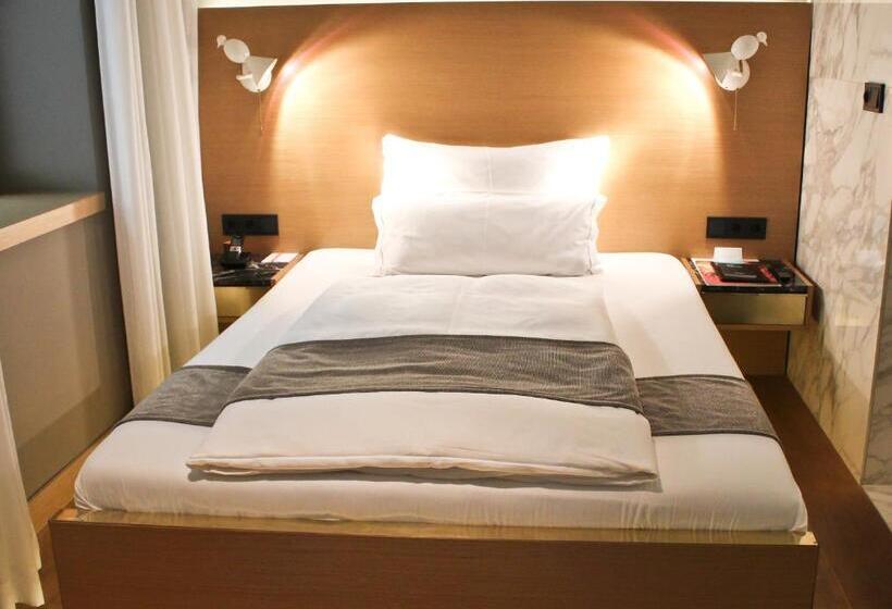 高级内部房间, The Guesthouse Vienna