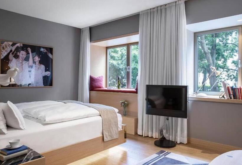 장애인용 디럭스룸, The Guesthouse Vienna