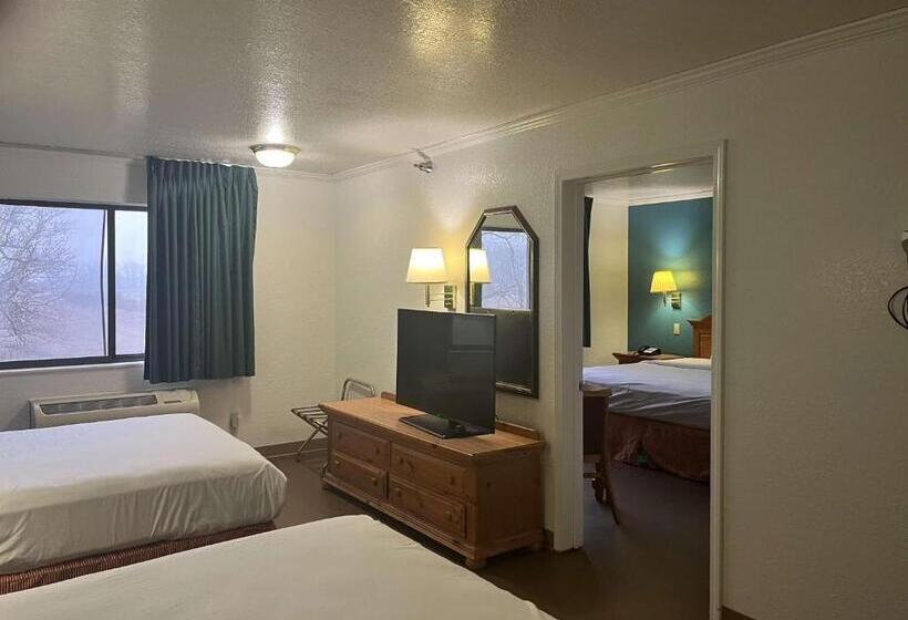 Номер Стандарт, Motel 6 Portland, In