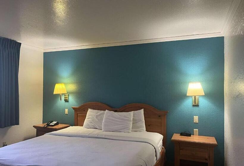Трехместный Номер Deluxe, Motel 6 Portland, In