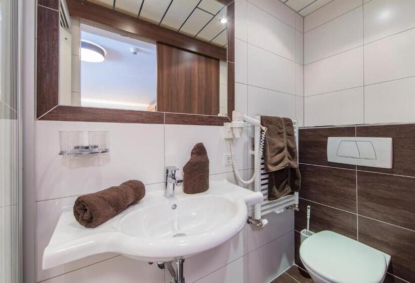 Apartamento 2 Dormitórios, Vizensn Living