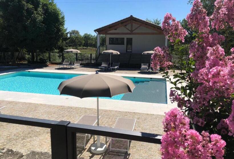اتاق استاندارد, Domaine De Monplaisir