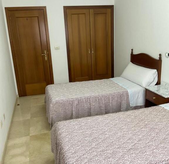 스탠다드 룸, Residencia Universidad
