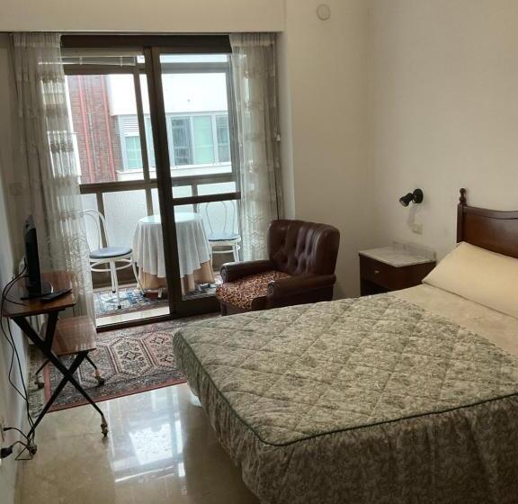 스탠다드 룸, Residencia Universidad
