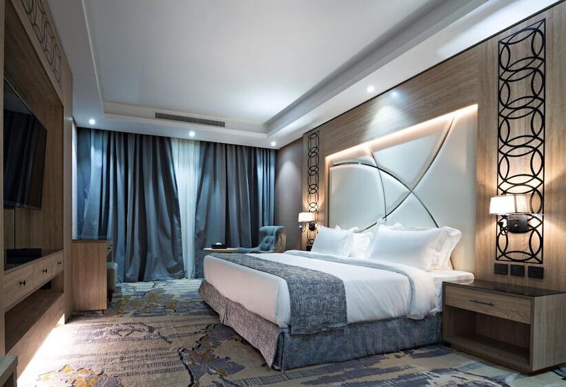 Family Suite, Mirnian