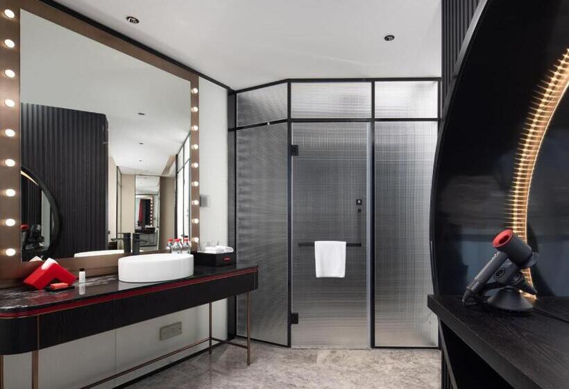 オーシャンビューデラックスルーム, Radisson Red Hotel Zhuhai Gongbei Port
