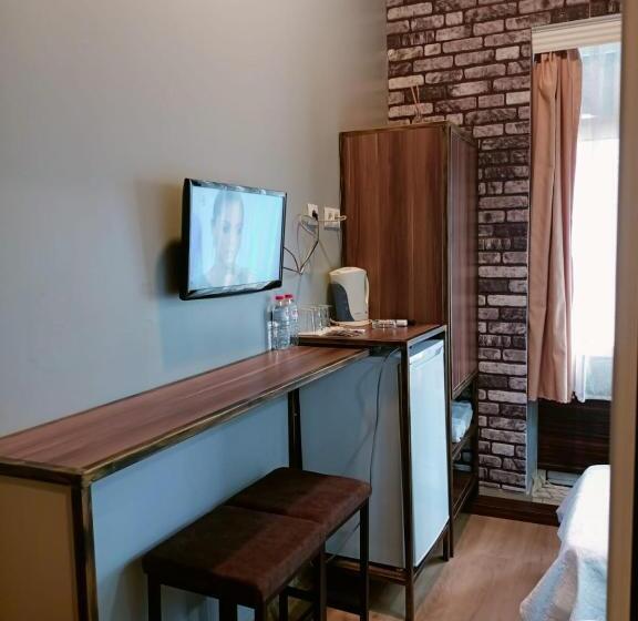 اتاق استاندارد سه نفره, The Time Hotel Adana