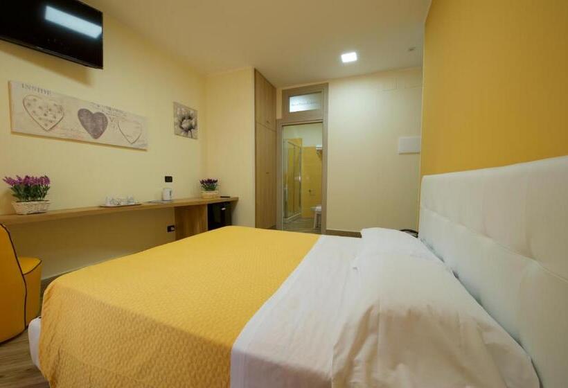 اتاق استاندارد, Relais Piazza Garibaldi