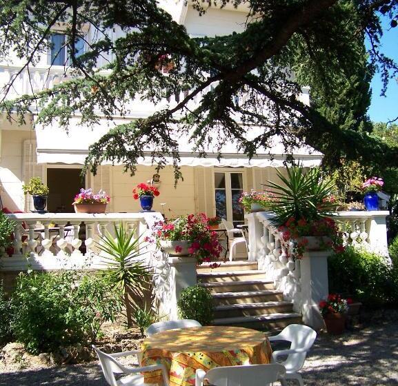 اتاق سوپریور با بالکن, Le Thimothée : Hôtel & Studios
