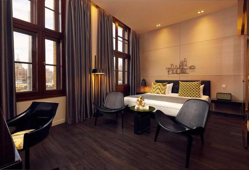 Standard Room with Views, Art Otel Amsterdam, Powered By Radisson Hotels