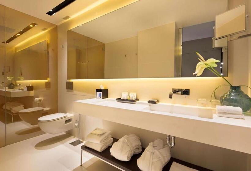 Standard Room, Art Otel Amsterdam, Powered By Radisson Hotels