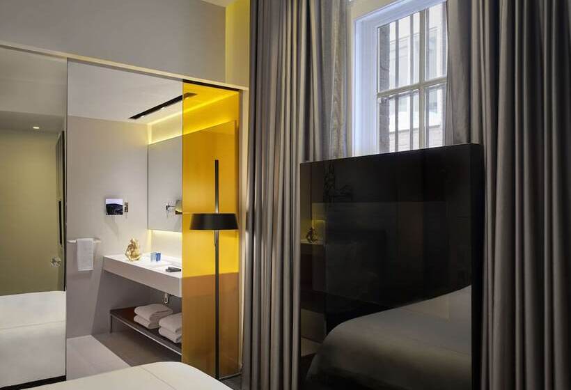 Standard Room, Art Otel Amsterdam, Powered By Radisson Hotels