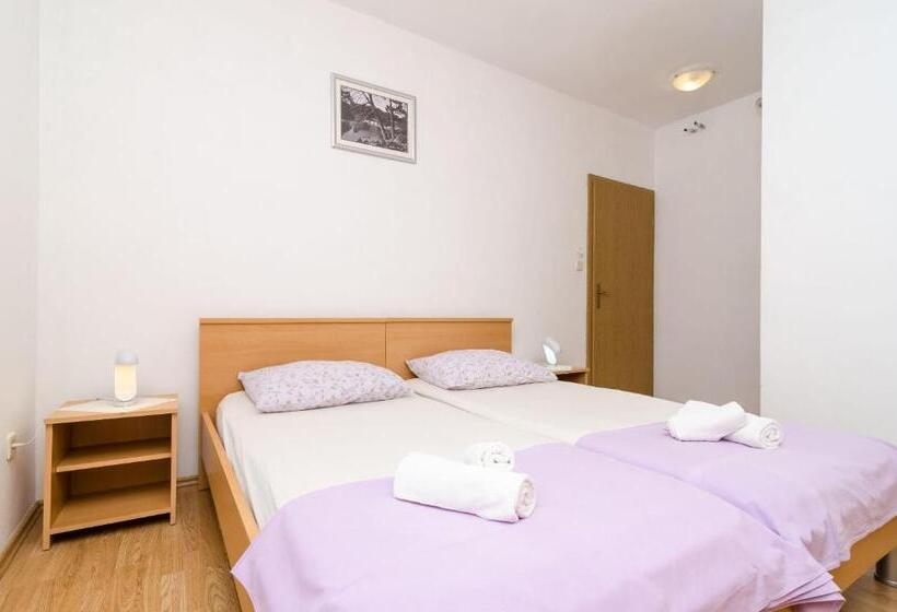 Номер Стандарт с Террасой, Rooms Karla