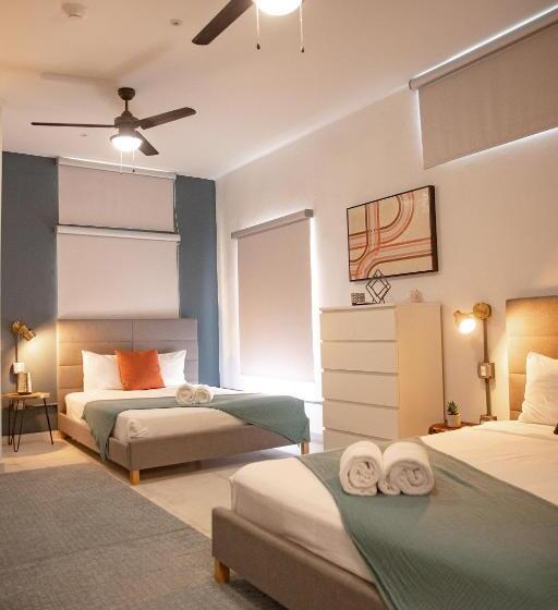 سوییت خانوادگی, La Buena Vida Inn