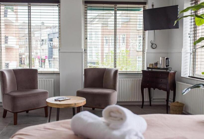 디럭스 룸, Koffie  En Eethuis De Heerlijckheid