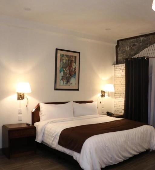 Quarto Estandar, Santa Cecilia La Mora Huasca