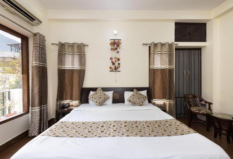 اتاق استاندارد, Yogved Hospitality & Resort