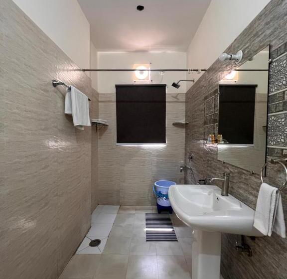 اتاق استاندارد, Yogved Hospitality & Resort