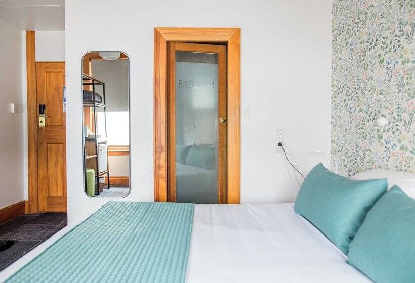 Quarto Estandar, The Cambridge