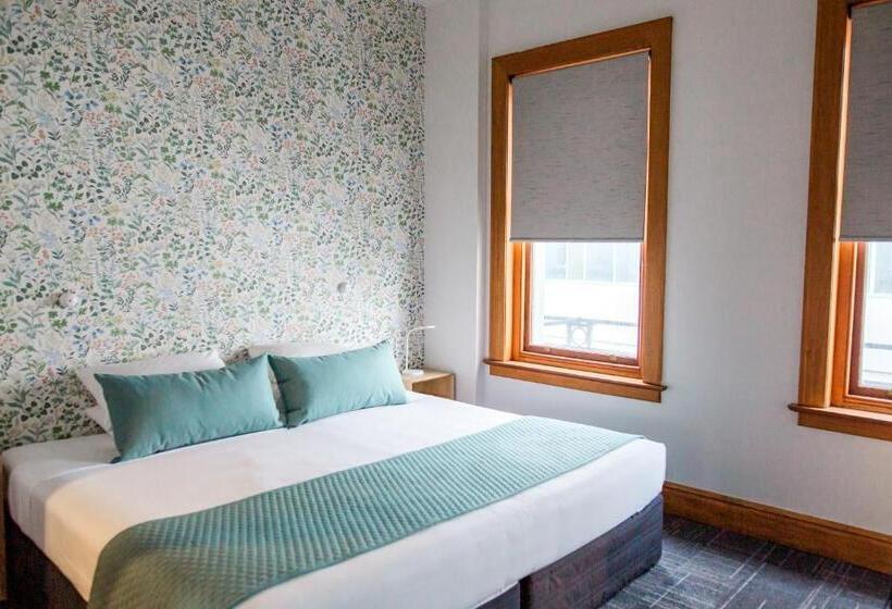 Quarto Estandar, The Cambridge