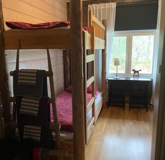 Номер Стандарт Четырехместный Совместный Санузел, Purola Farm Guesthouse