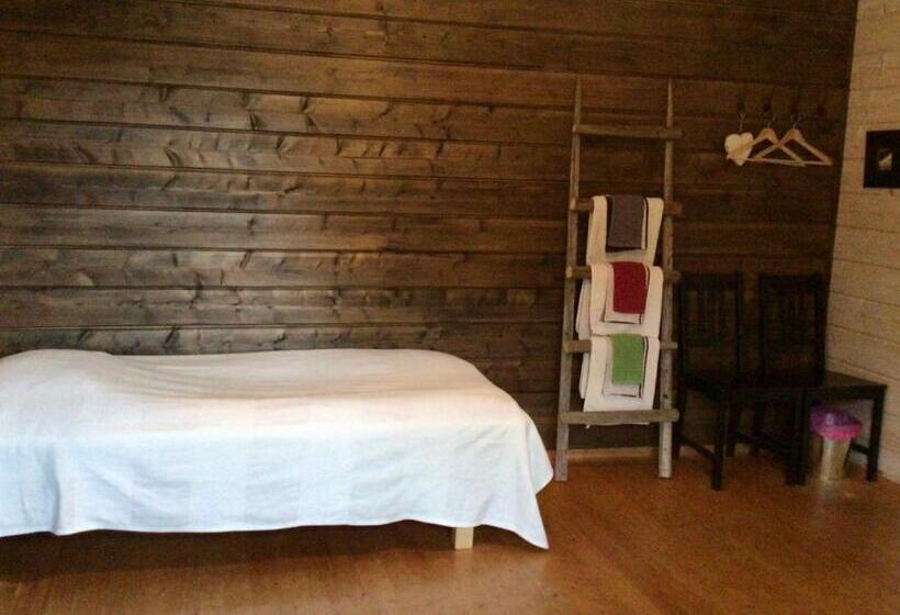 Трехместный Номер Стандарт Совместная Ванная, Purola Farm Guesthouse