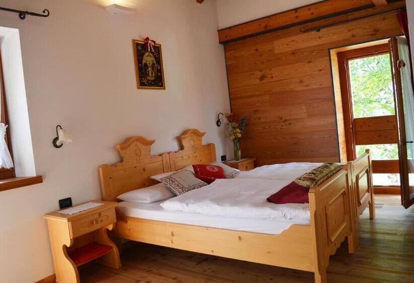 스탠다드 트리플 룸, Agritur Dalaip Dei Pape