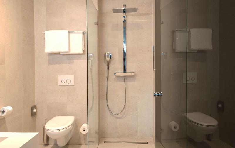 Standard Room, Doubletree By Hilton Hotel Amsterdam   Ndsm Wharf