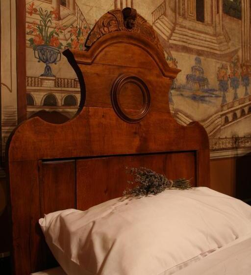 스탠다드 4인용 룸 공용 욕실, Guest House Old Plovdiv