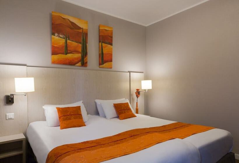 Номер Комфорт, The Originals Access, Hôtel La Dousseine, Dreux Nord