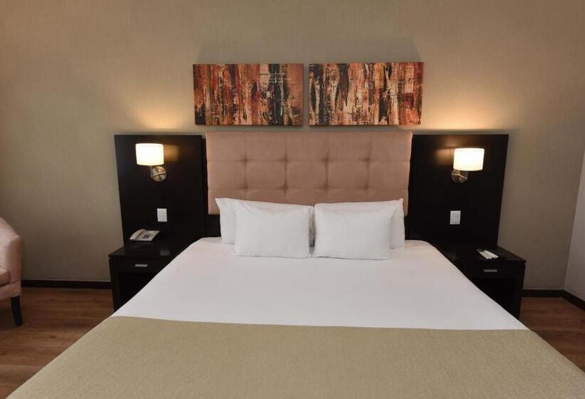 Номер Superior Кровать Кинг, Howard Johnson Resort & Convention Center Ezeiza