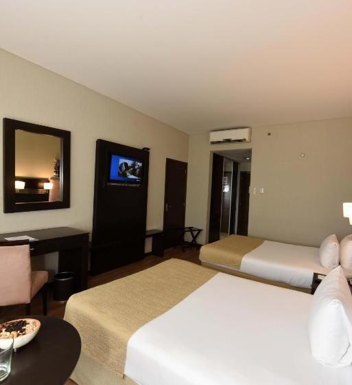 Номер Стандарт, Howard Johnson Resort & Convention Center Ezeiza