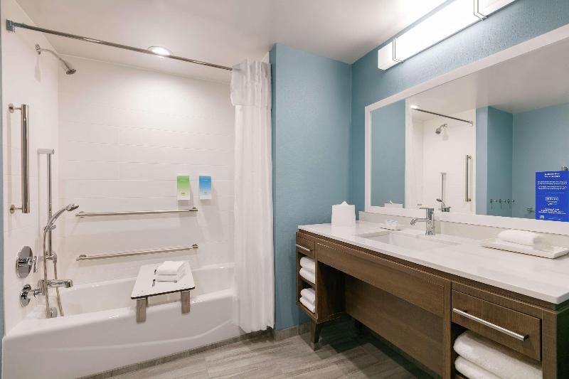 اتاق لوکس, Wyndham Surabaya