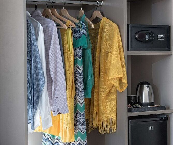 Номер Стандарт Вид на Море, Dore Boutique