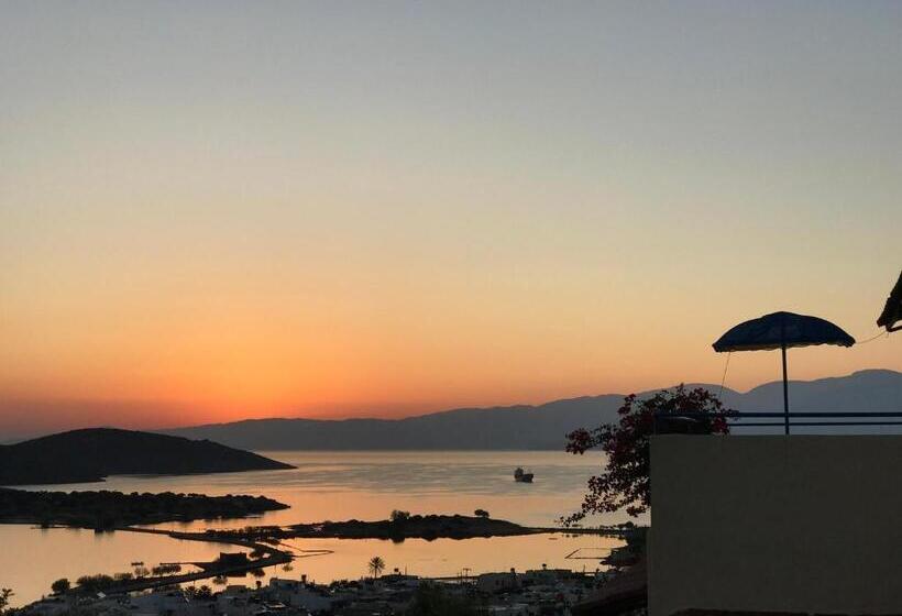 Студия Deluxe, Elounda Heights