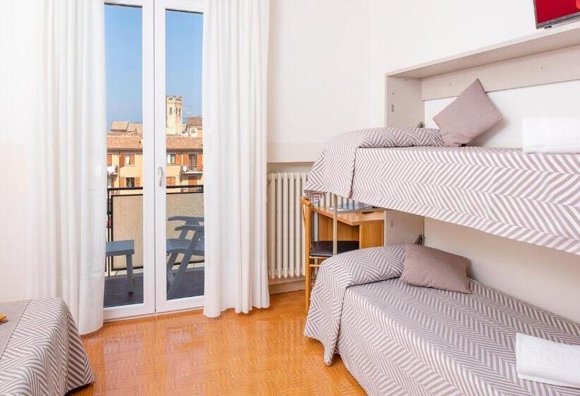 Четырехместный Номер Стандарт, Taormina