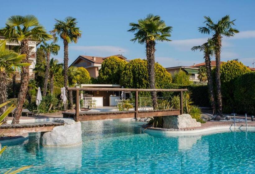 Номер Стандарт, Palazzo Della Scala Spa Hotel Suites & Apartments