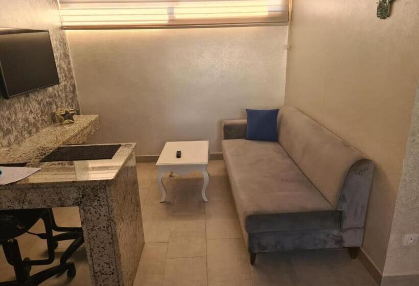 آپارتمان 1 خوابه با تراس, Mahdia   Baghdadi   Laourient Apartments, Restaurant, Café