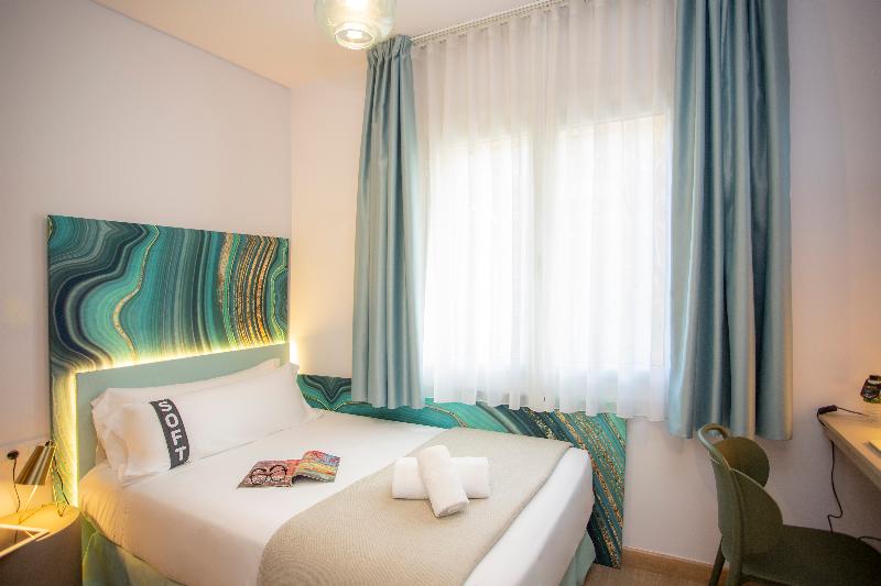 Superior studio with garden view, Classic Apartments