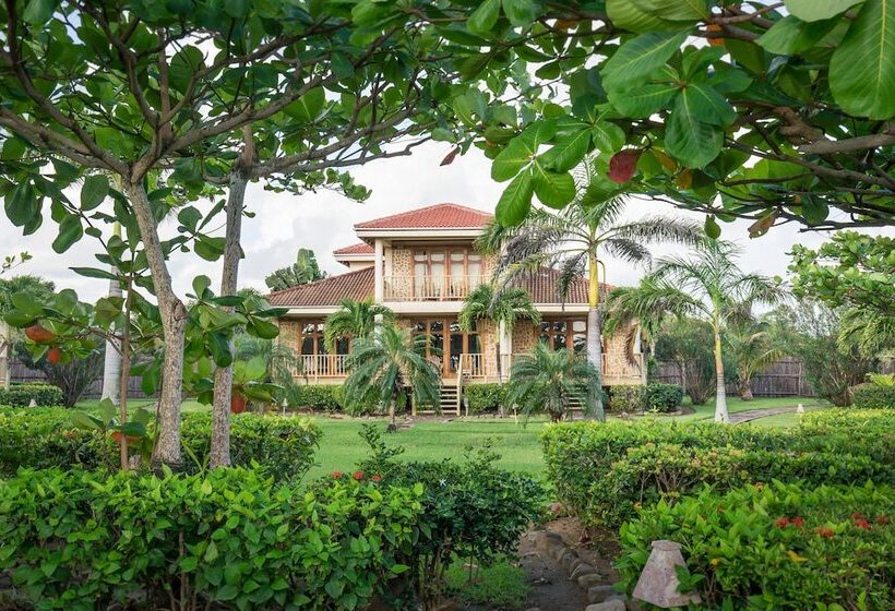Вилла 2 Спальни, Hopkins Bay Belize a Muy'Ono Resort