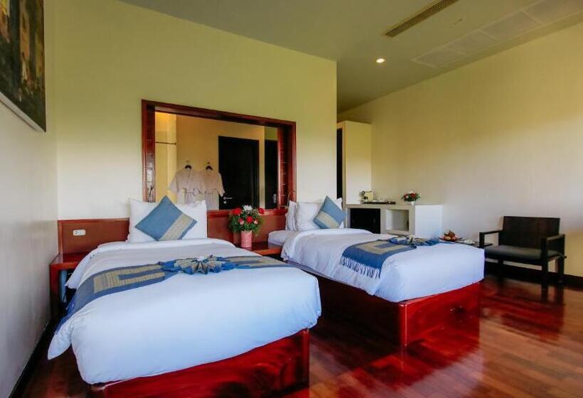 수피리어 룸, Luang Prabang View